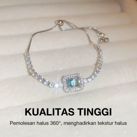 Kalung Berlian Biru